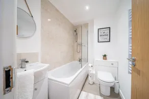 Cozy Retreat near Hollingworth Lake | Milnrow, Rochdale - Image 2