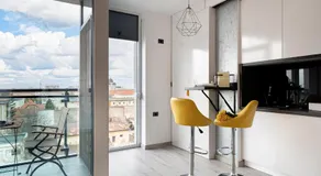 Elegant Urban Retreat - City Center - Image 3