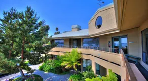 Baywood Inn Bed & Breakfast - Image 4