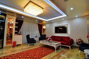 Novelty Hotel Istanbul - Image 4