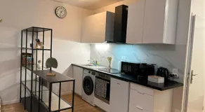 Appartement Cosy au Stade de France Proche Paris - Image 3