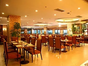 Qingdao Blue Horizon Hotel Laoshan - Image 5