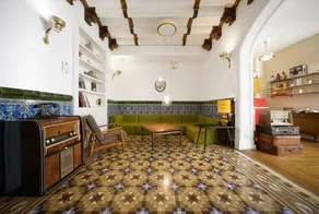 Roca Rooms & Apartments - Image 5