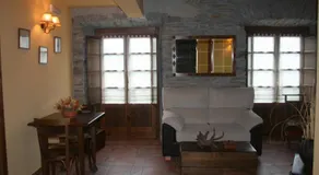 Apartamentos Rurales El Palacio de Doiras - Image 3