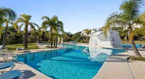Stylish 2-Bedroom Apartment in Alcazaba Lagoon RDR529 - Image 3