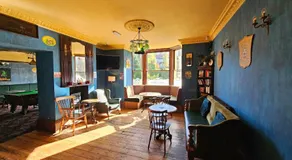Valley Bar - Image 3