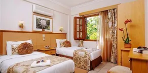 Almond Holiday Village - Image 3