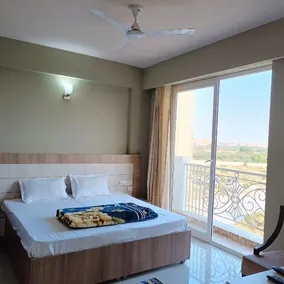 Radhe Radhe Luxury Aavas - Image 3