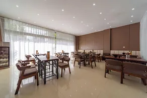 Quanyue Smart Hotel (The Old Town of Lijiang) - Image 3