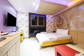 Hapcheon Top - Image 2