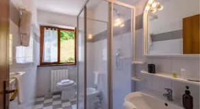 Gorgeous Apartment In Montemonaco - Image 2