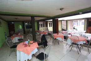 La Voisina Hotel - Image 4