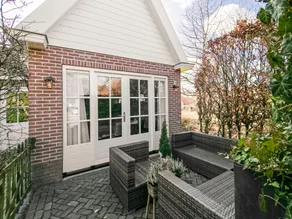 Holiday home in Medemblik with garden - Image 5