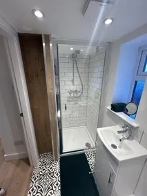 UG apartment - Image 2