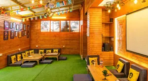 Lushtree Backpackers - Hostel & Cafe - Image 2
