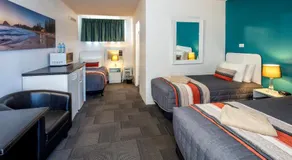 Mariner Motel - Image 2
