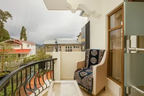 Hotel Himalayan Retreat Darjeeling - Image 4