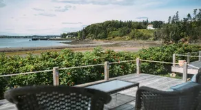 Friars Bay Inn & Cottages - Image 5