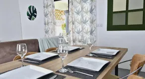 Cosy 2BD Home Only 7 Mins walk to La Preneuse Beach & Shops - Image 3