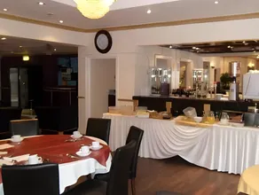 Skyways Hotel - Image 2
