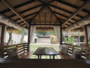 Vacation Hotel Cebu - Image 2