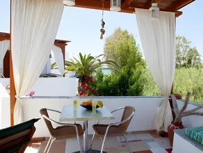 Hotel Cyclades - Image 5
