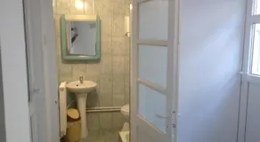 Reben Haus - Image 5