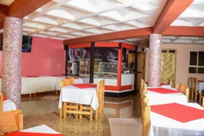 Clavina Hotel - Image 4