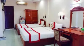 Khách sạn Dìn Ký Cổng Chào Bình Dương - Image 5