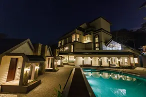 CherryLoft Luxury Resort - Image 2