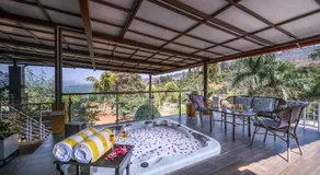 SaffronStays Ekam Lakehouse - Image 2
