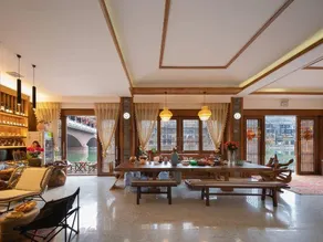 Fenghuang Nianmo Light Luxury Homestay - Image 2