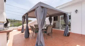 Appartamento 'Villa Casablanca' con vista montagna, piscina privata e Wi-Fi - Image 5