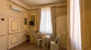 Antica Residenza D'Azeglio Room&Breakfast di Charme - Image 4