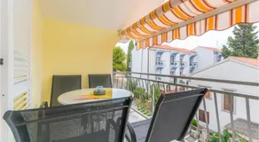 Nice Apartment In Sveti Filip I Jakov - Image 3