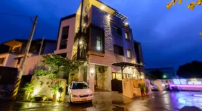 Waltz Villa - Image 2