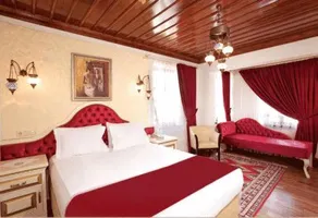 Cicerone Lodge Hotel - Image 2