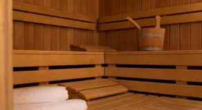 Double room, shower, toilet, facing the forest - Image 4