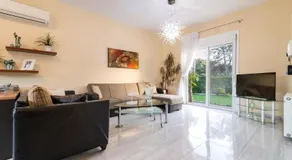 Greek Style Ground Floor Apartment & Pool - Image 5