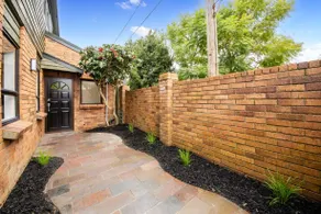 Cozy 3BR in Epsom - near Newmarket WestfieldMall,CBD&One Tree Hill - Image 2