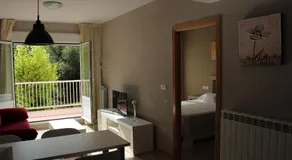 Rivera Del Tirón Apartamentos - Image 2