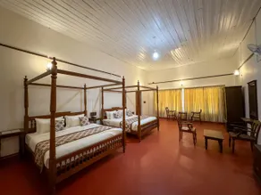 English and Scottish Bungalow - Image 2