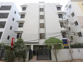 7672 Pride Inn - Image 4