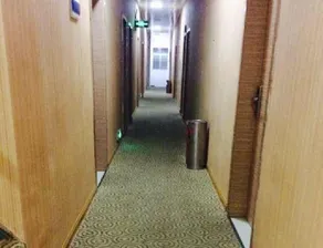 Zhongxin Business Hotel - Image 4