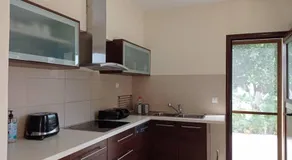 Afroditis's & Makis's apartment - Image 3