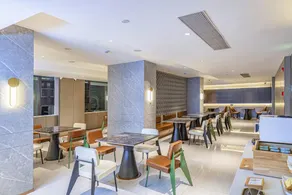 Starway Hotel Xichang Qionghai National Wetland Park - Image 3