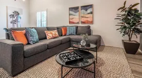 New Listing Stylish 4 Bdrm wPool and Game Room - Image 5