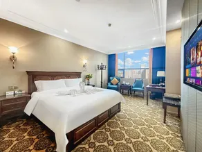 Martha Garr Grand Hotel - Image 2
