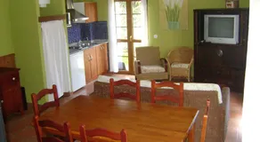 Apartamentos Dos Robles - Image 2