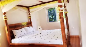 Silvio family house - Image 2